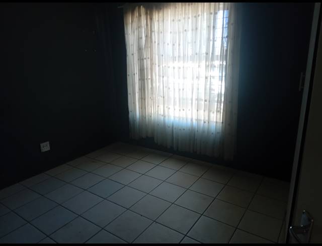 1 BEDROOM TOWNHOUSE FOR SALE IN VOSLOORUS